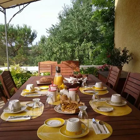 La Maison Jaune 3*