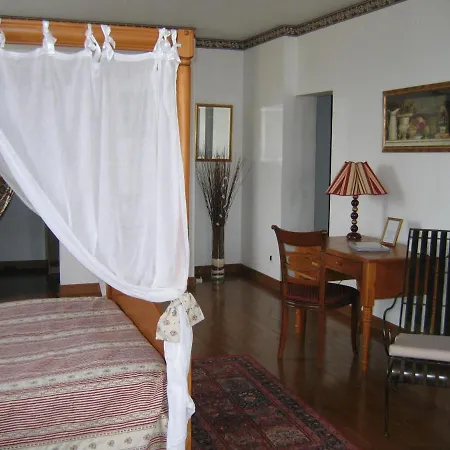 La Maison Jaune 3*
