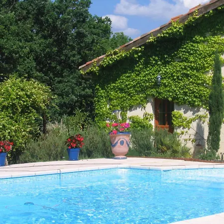 La Maison Jaune Bed and breakfast