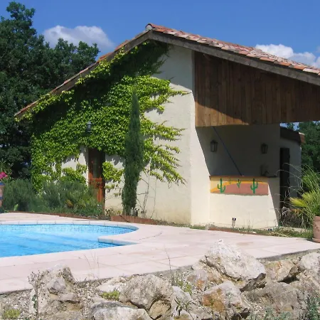 La Maison Jaune Couette-café 3*