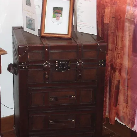 La Maison Jaune 3*