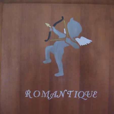 Couette-café La Maison Jaune Réalville